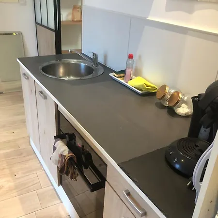 Cozy And Comfortable 2-room In Rouen