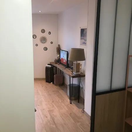 Cozy And Comfortable 2-room In * Rouen