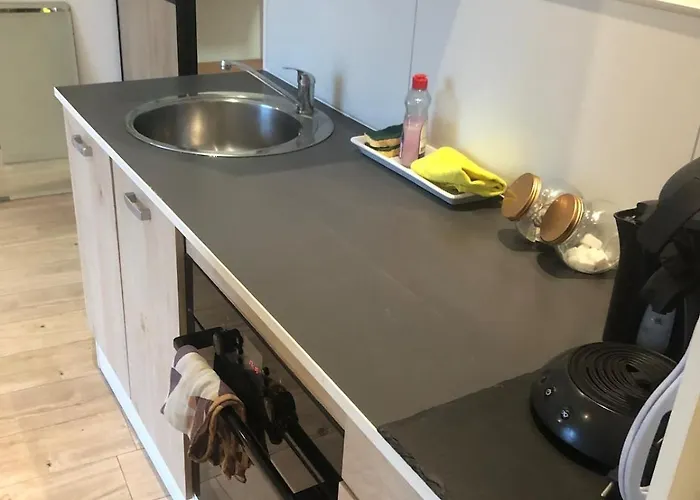 Cozy And Comfortable 2-room In Rouen