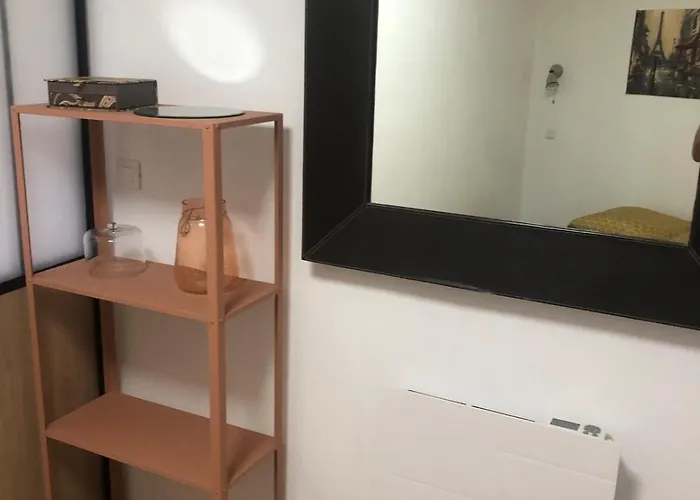 Cozy And Comfortable 2-room In Appartement Rouen